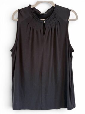 Banana Republic Black Sleeveless Pleated Keyhole Tank Top | Size Large
